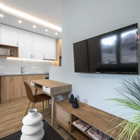 V6 Penthouse, Nilie Hospitality Mgmt * Soluň